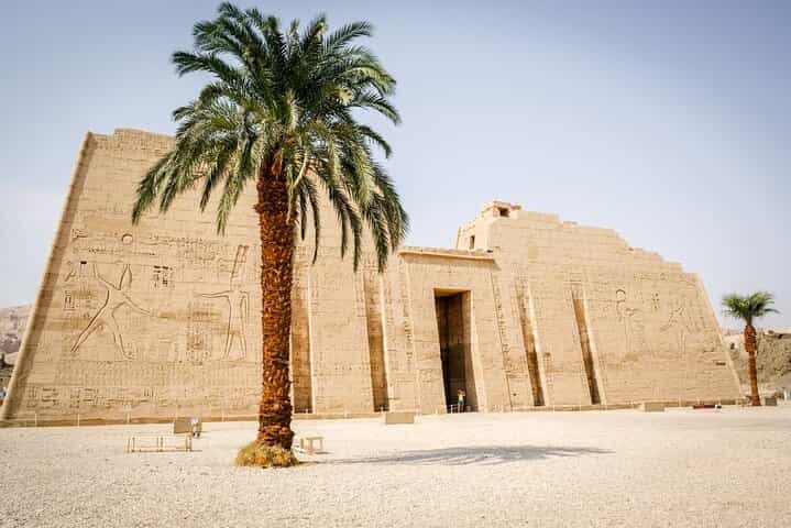 Luxor Excursionns Visit Habu Temple Valley Of Workers & Queens