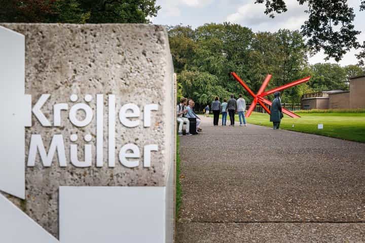 Private Kröller-Müller Tour: Museum,Sculpture Park,Hunting Lodge