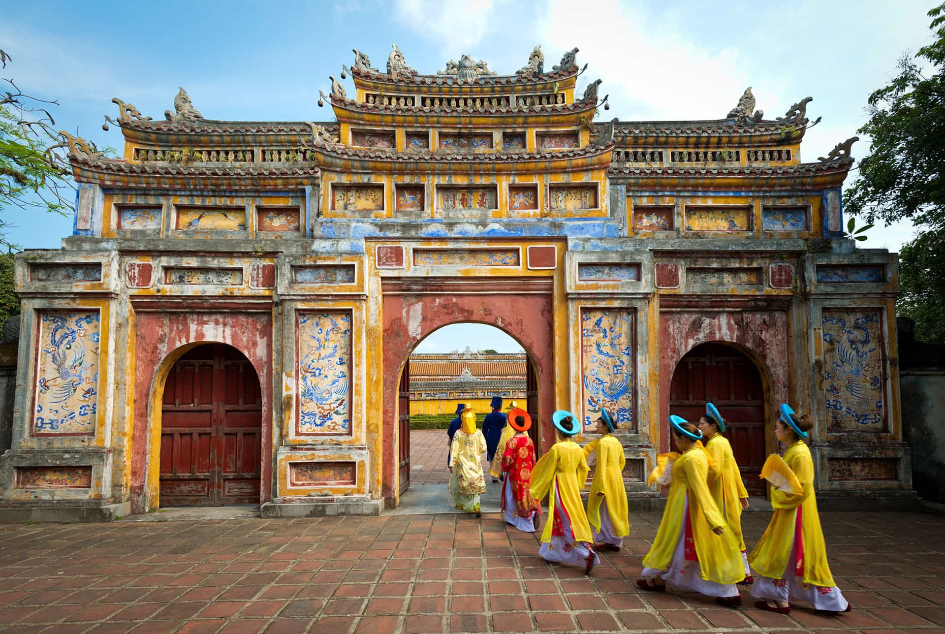 Full day Royal City exploration - Hue