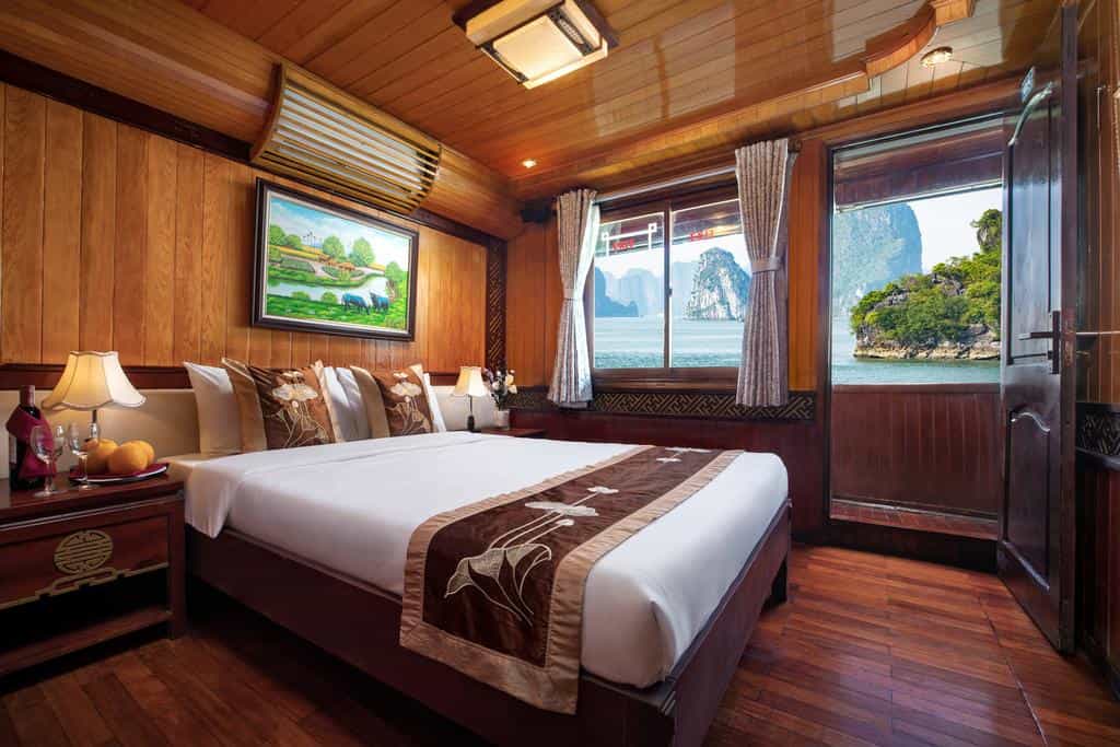Combo Package Tours: Hanoi - Sapa- Halong Bay ( 8 days 7 nights)