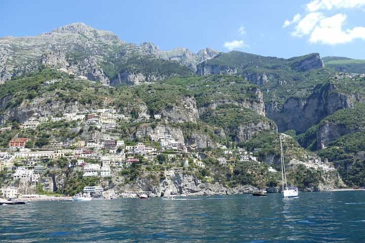 Positano Essentials: From Village Streets to Ancient Treasures