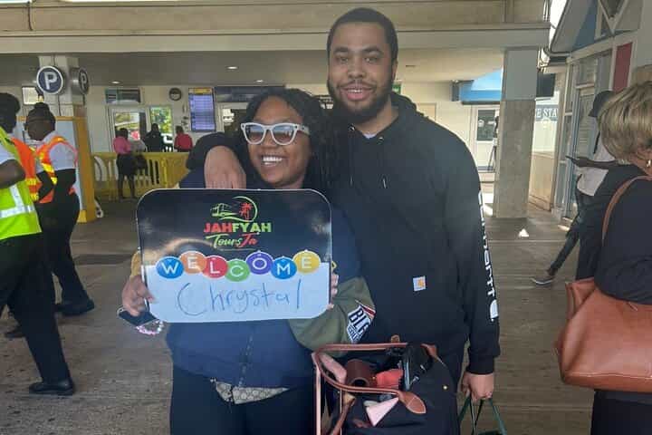 Excellence Oyster bay EXCLUSIVE private airport transfer 