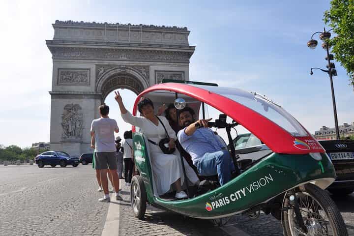 The Best of Paris in Private Rickshaw bike