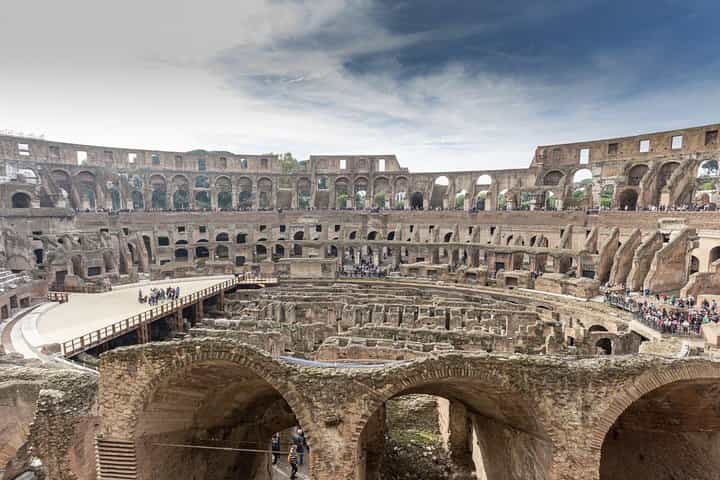 Colosseum, Forum and Palatine Hill small group tour