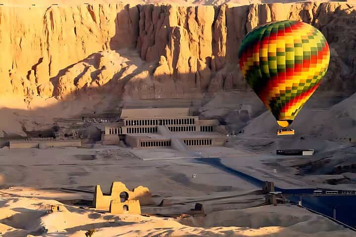 Luxor Tour 2-Day with Hotel, Balloon, & Nile Boat - Hurghada 