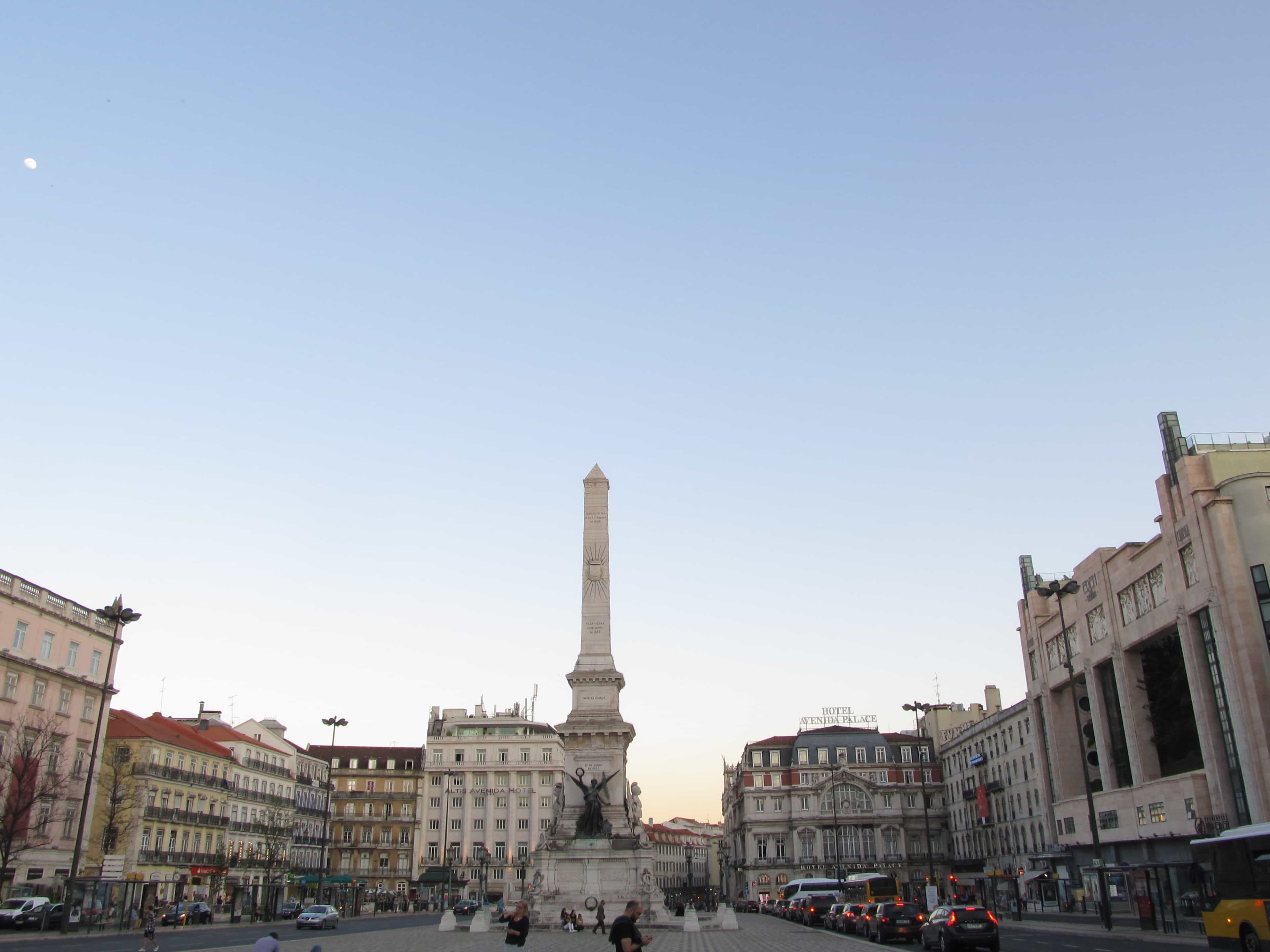 Private car transfer from Porto to Lisboa