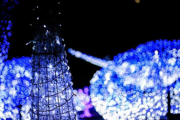 Transfer to "Huis Ten Bosch", Sasebo from Fukuoka with Minibus:7m