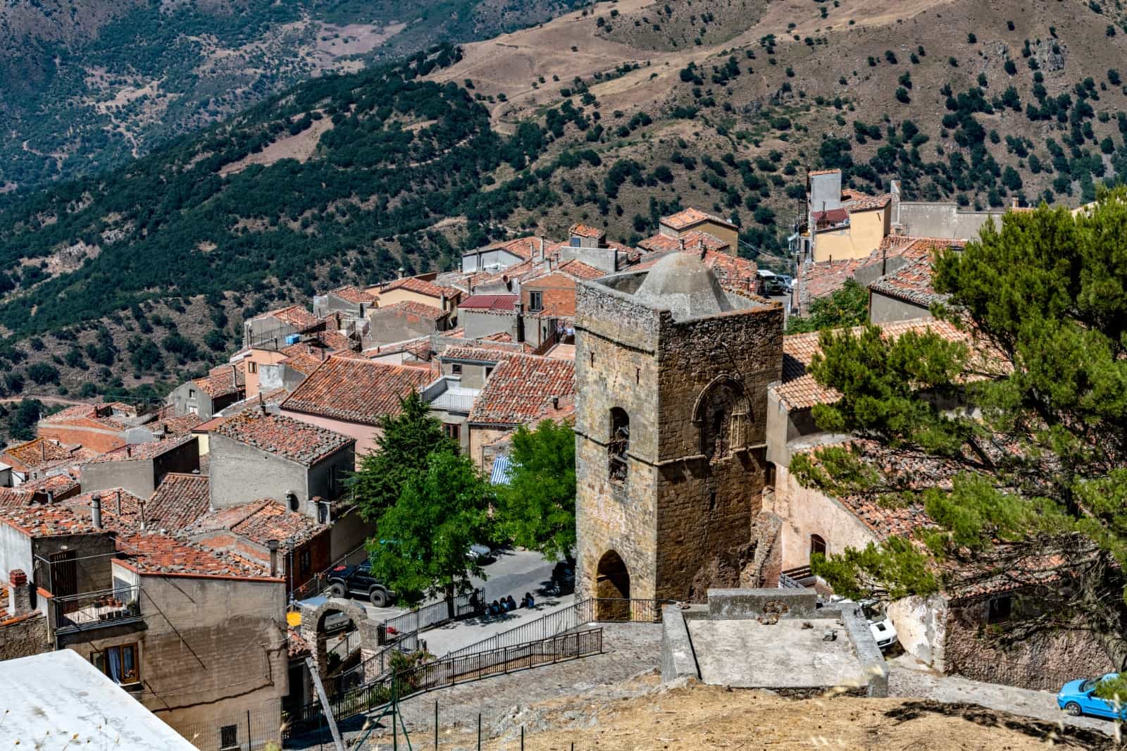 Hidden Sicily: the San Mauro Experience - cheese making, and the biggest swing in Europe