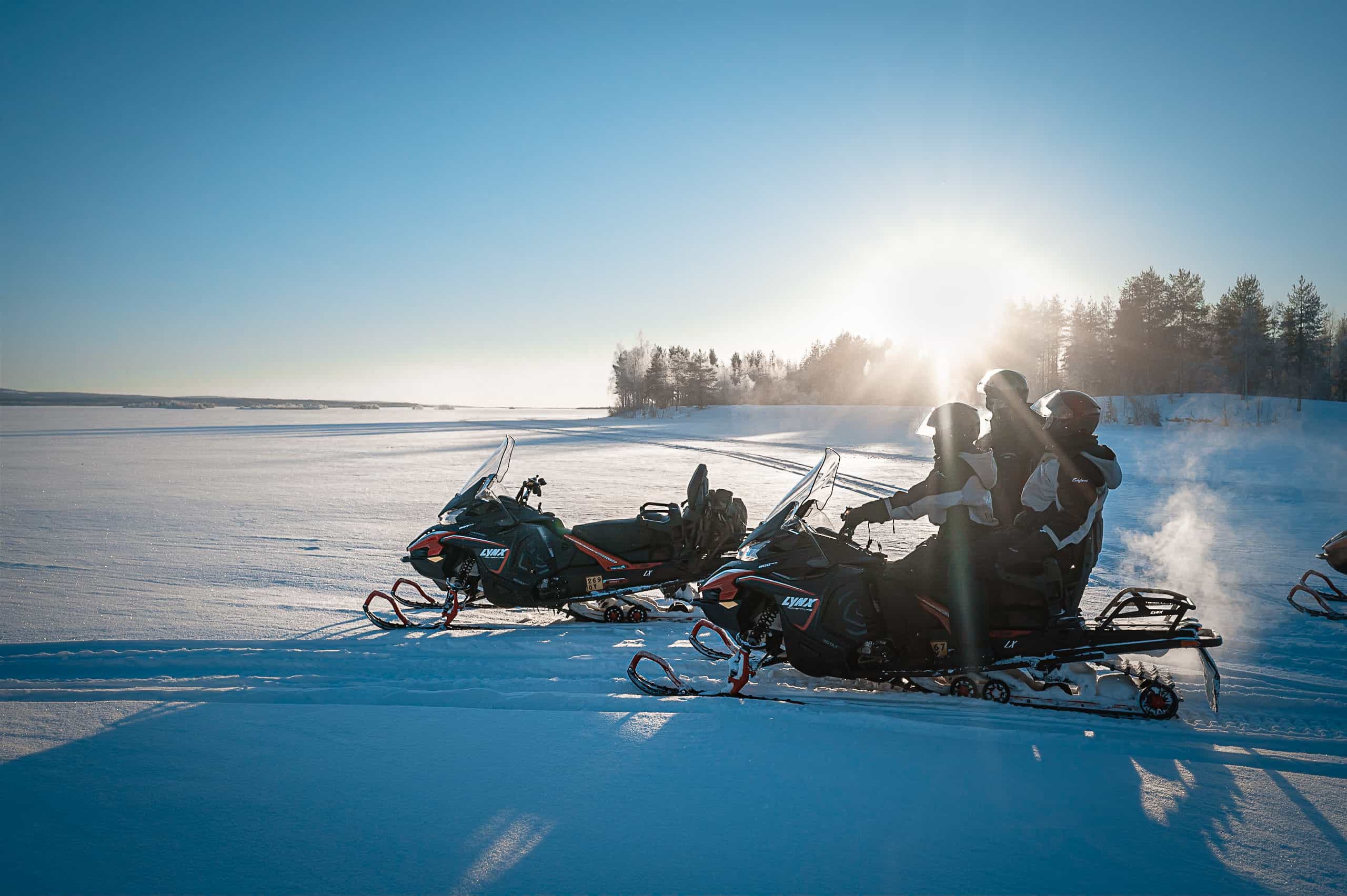 Pure Snowmobile experience (Small-Group)