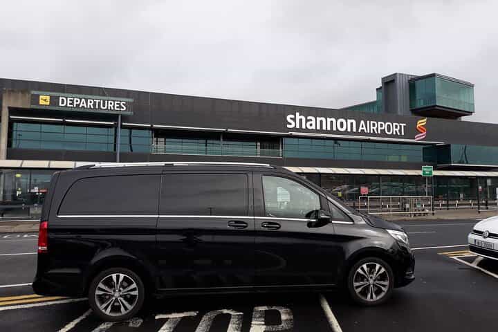 Shannon Airport to Cork via Cliffs of Moher Premium Car Service