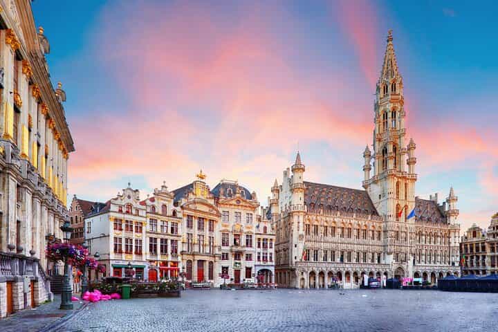 Brussels Scavenger Hunt & Self-Guided Audio Walking Tour