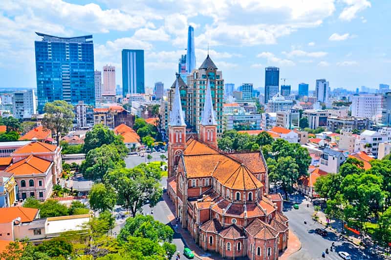 Private Iconic Cu Chi & Saigon City Highlights full day tour