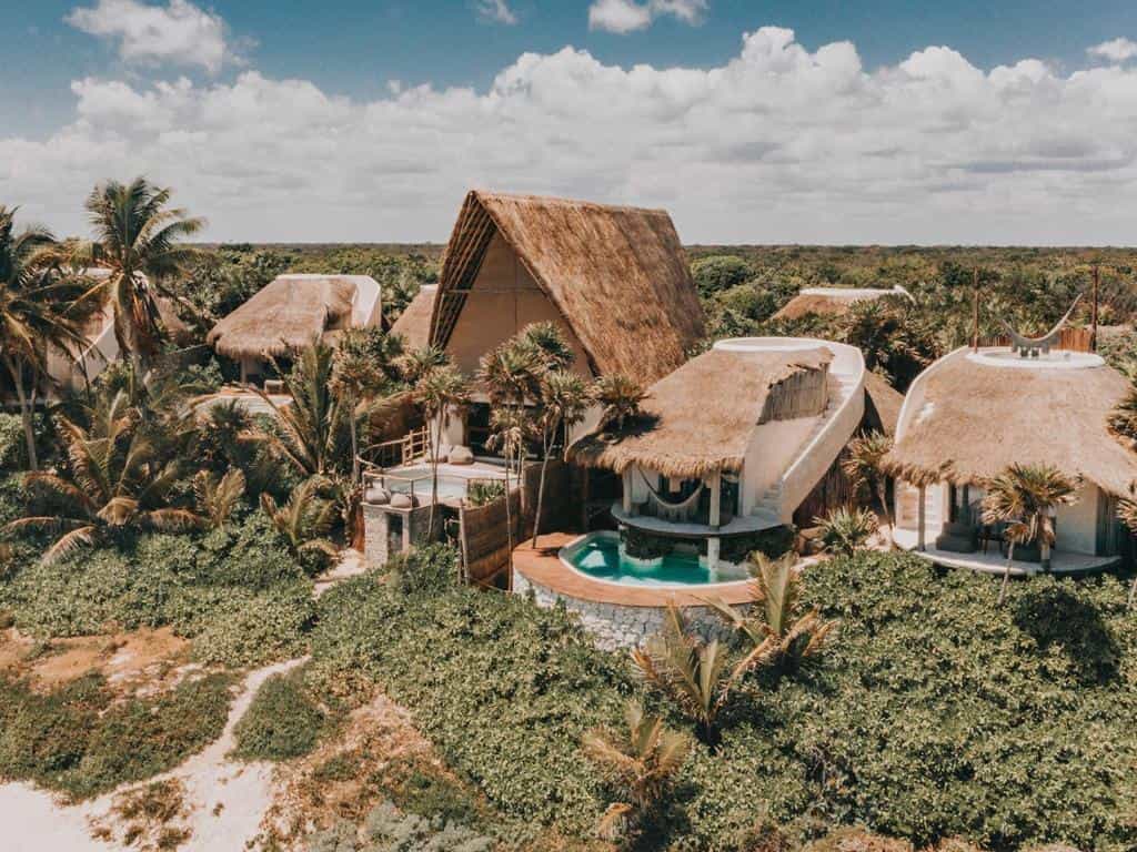 Private Shuttle from Cancun Airport to Papaya Playa Project