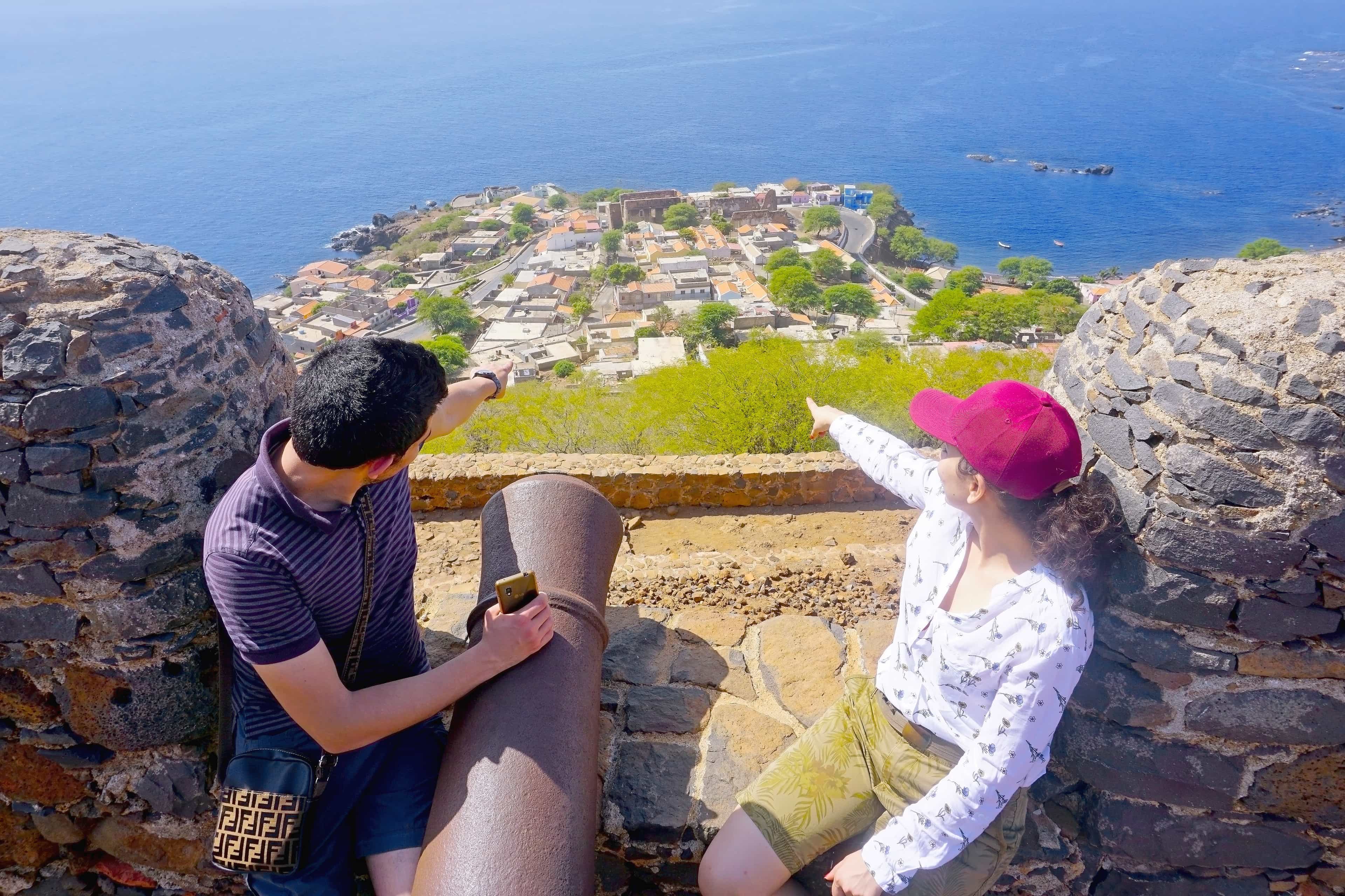 Best of Santiago Island Tour: Cidade Velha, Workshop & Tarrafal Beach 