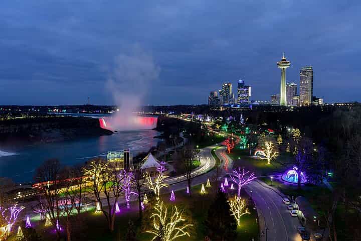 From Toronto: Niagara Falls Festival of Lights Tour