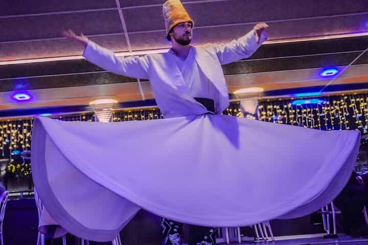 Istanbul Bosphorus Dinner Cruise Turkish Show and Private Table