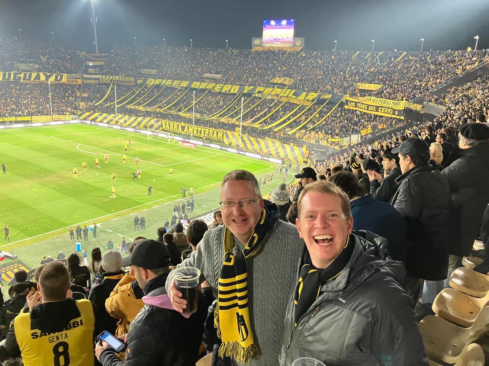Montevideo Football Matchday Experience – Top Clubs with a Local