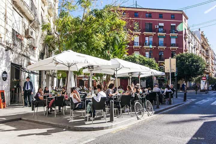 Ruzafa Evening Food and Wine Tour Tapas Drinks and Local Secrets