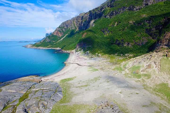 Mjelle Beach - Coastal Day Hike