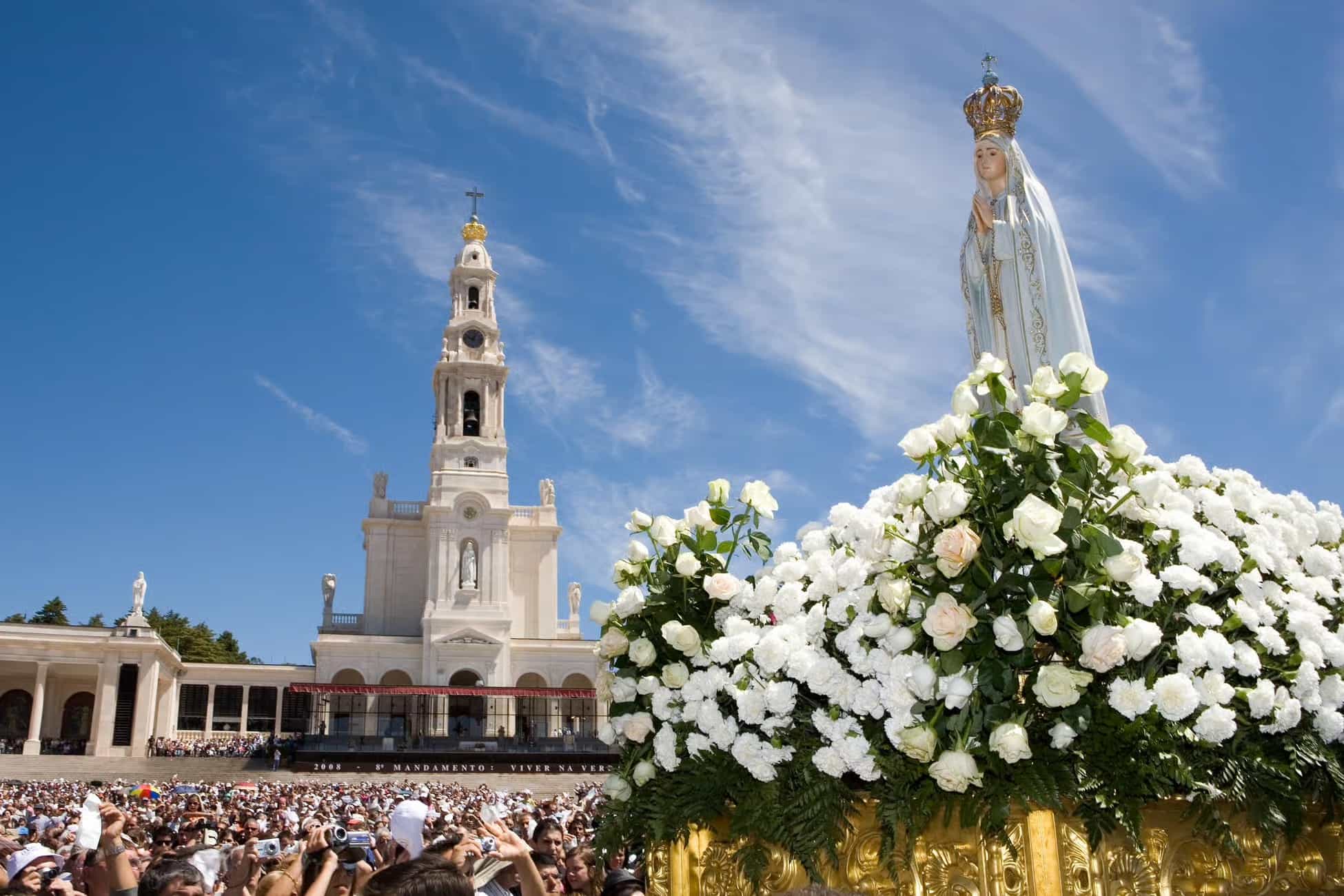Fátima Private Pilgrimage from Lisbon – Spiritual Day Trip to the Sanctuary