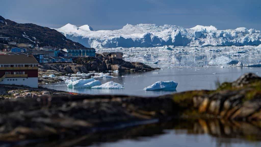 ILULISSAT ICEFIORD CRUISE WITH ILULISSAT ESCAPE