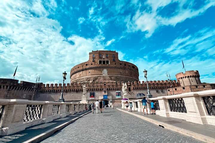 Rome Castle Sant Angelo Walking Tour