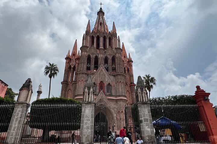 Tour from Mexico City to San Miguel de Allende