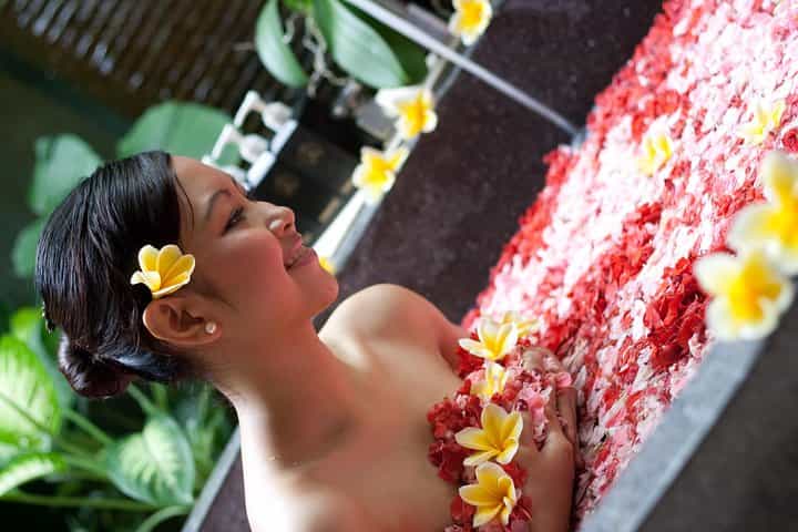Bali Airport Departure Transfer with 2-Hour Spa Treatment