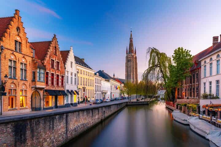 Private Customizable Guided Tour: Explore at Your Own Pace