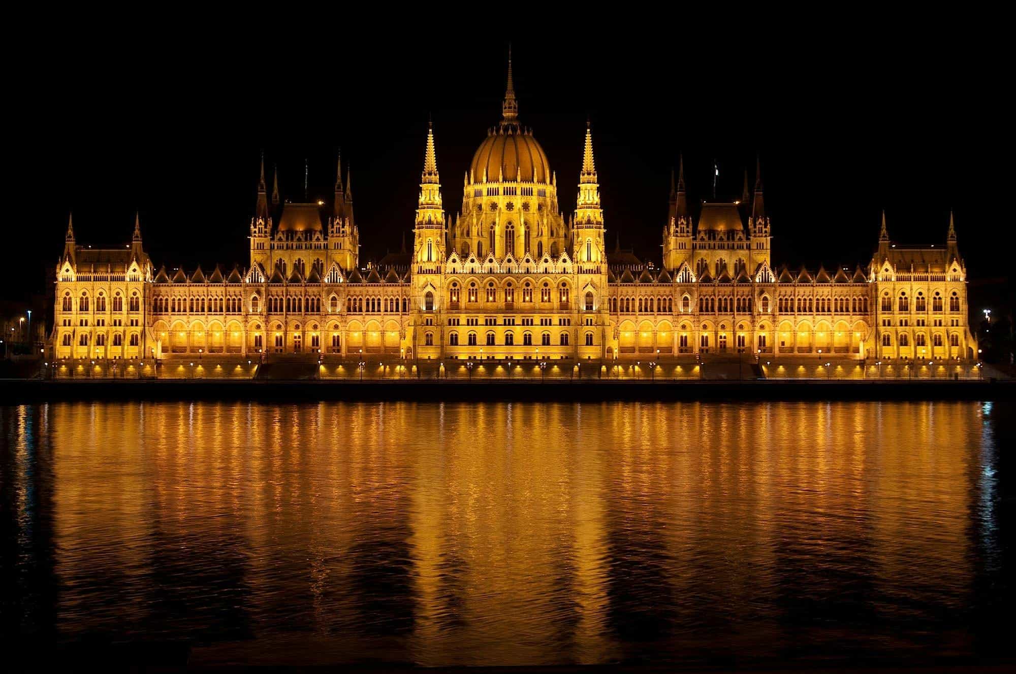 Immersive Transylvania Tour : Dracula's Land & Carpathians