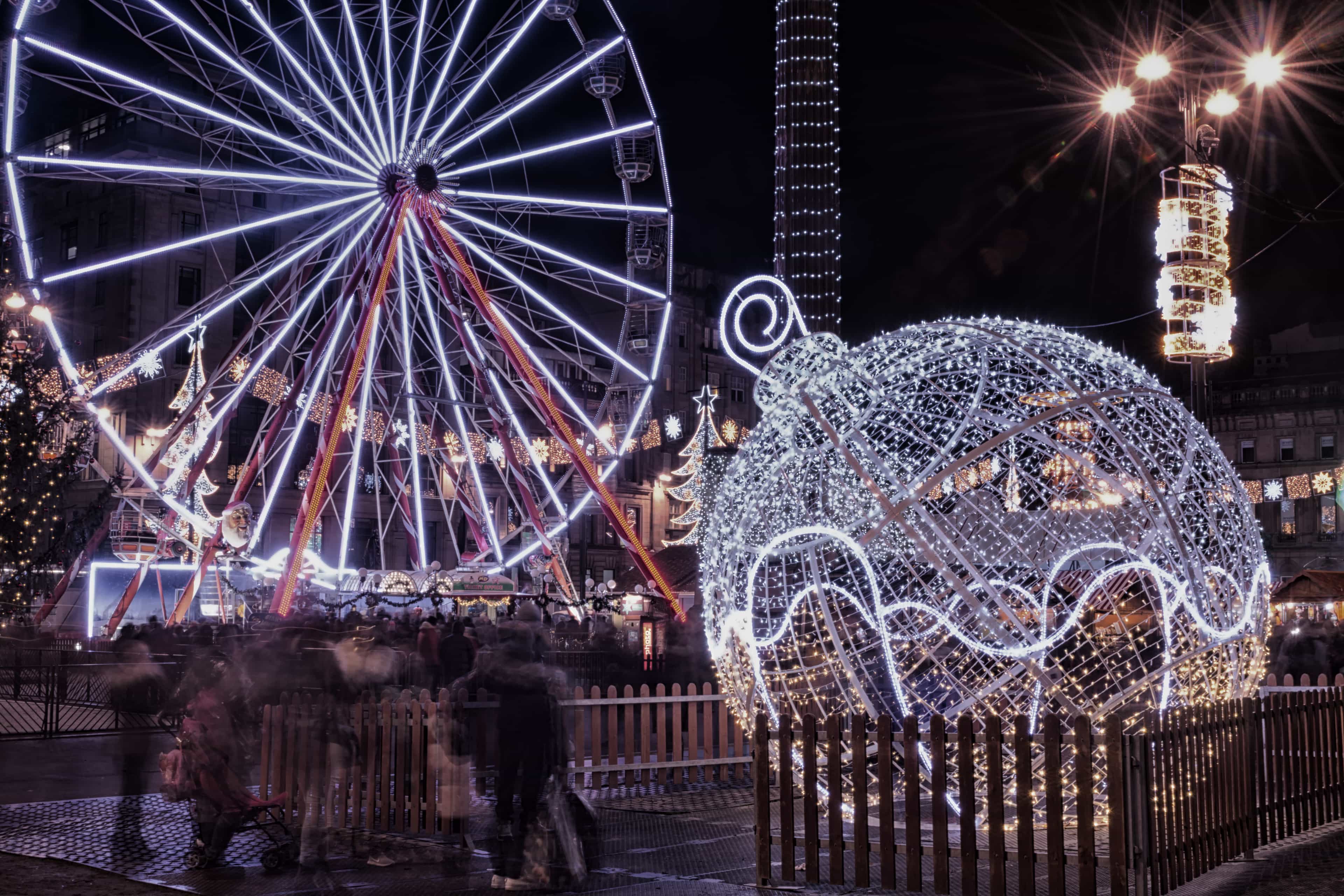 Glasgow City & Christmas Markets Private Day Tour