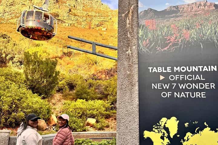 Table Mountain Bo Kaap Penguins and Cape Point Small Group Tour