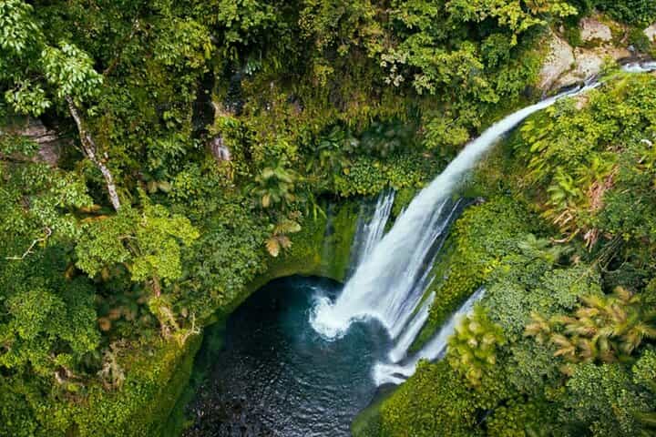 Exclusive Hidden Waterfalls Adventure: Tiu Kelep & Sendang Gile 