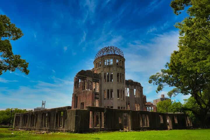 Hiroshima Peace & History Tour: Why the Atomic Bomb Was Dropped