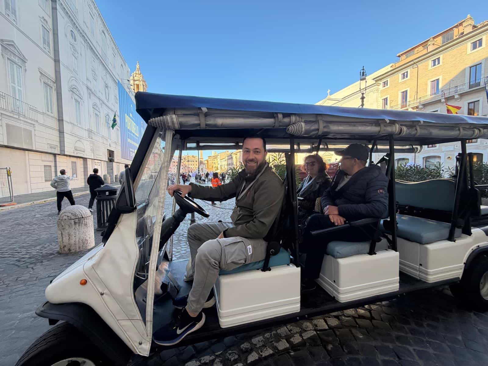 Rome Highlights: Relaxed Golf Cart Tour