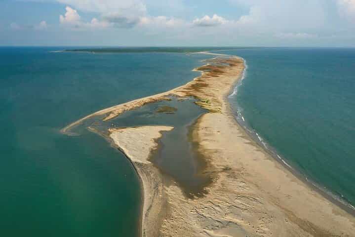Airport Taxi Transfers from Colombo Airport to Mannar