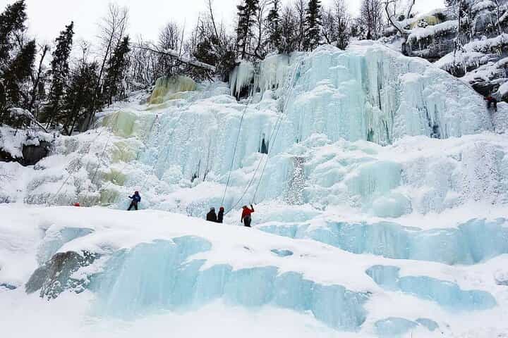 THE FROZEN WATERFALLS of Kourouoma 