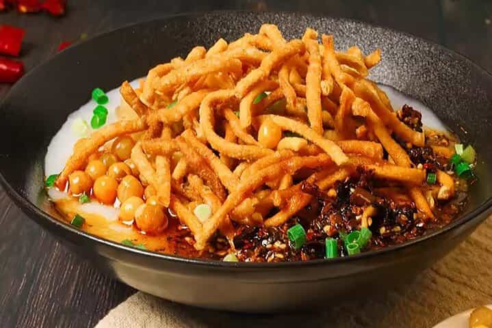 Tasting Local Gourmet Food in Chongqing