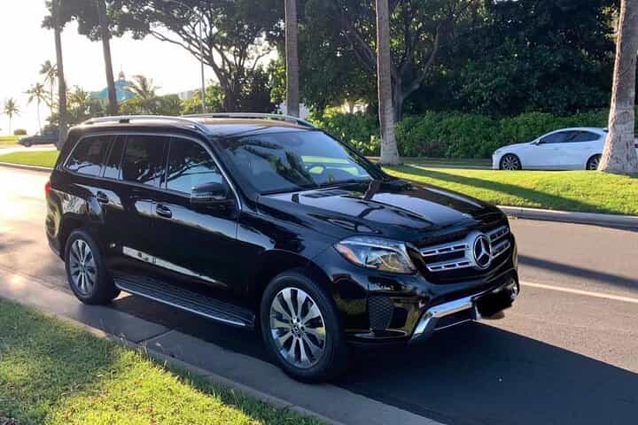 Montreal hotel or port to Montréal Airport (YUL) - Departure Private Transfer