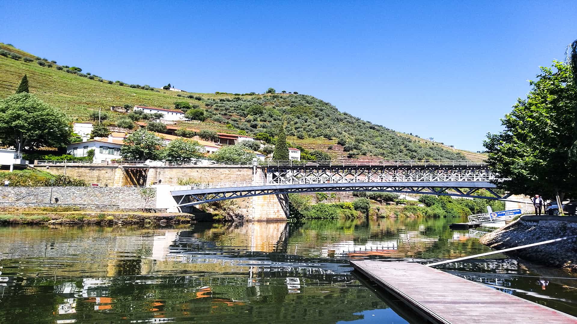 Private car transfer from Porto to Peso da Régua