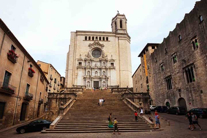 Private Tour to Girona