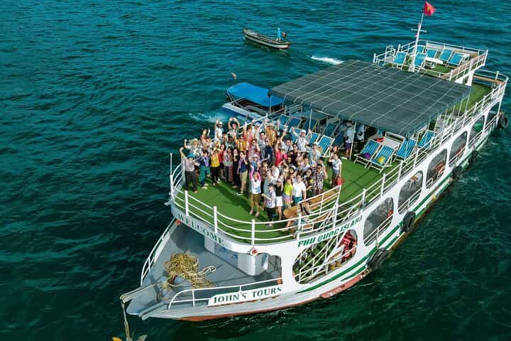 Phu Quoc Island Hopping and Snorkeling Tour with Lunch