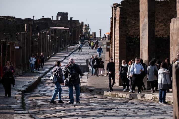  Pompeii & Sorrento Private tour