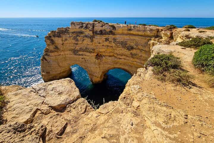 From Faro: Benagil Hiking Cliffs and the 4 Treasure Experience