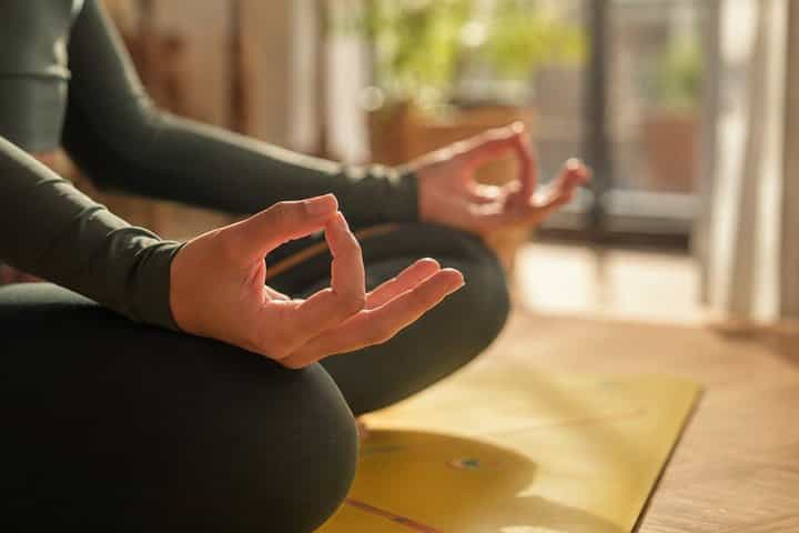  Yoga and Healthy Turkish Breakfast in a Local Kadikoy Home