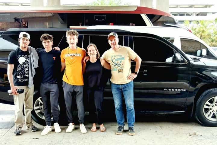 Private Luxury Airport Transfer TO MICHES No Wait + VIP Service