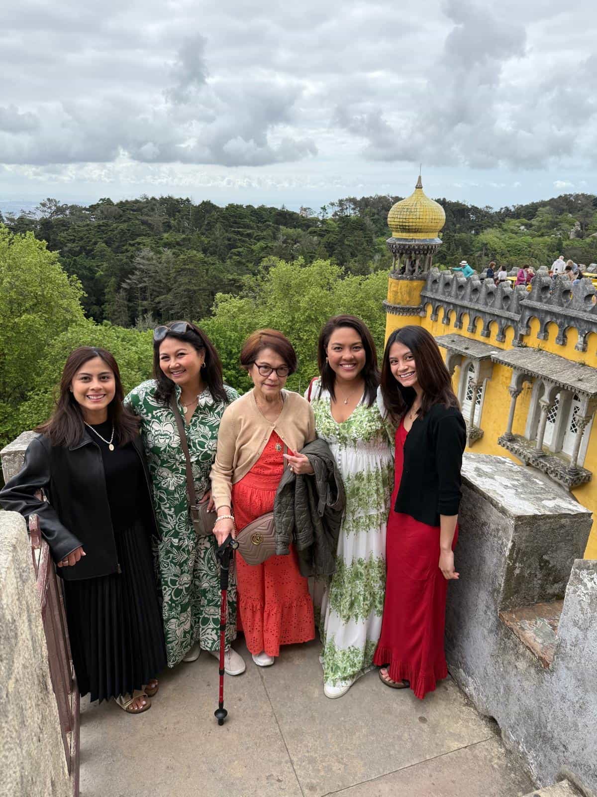 Sintra to Cascais: A Day of Elegance & Ocean Views