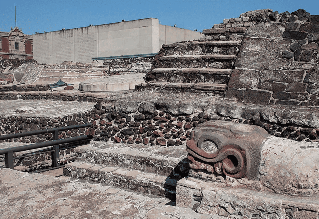 Admission: Templo Mayor Museum with Digital Guide