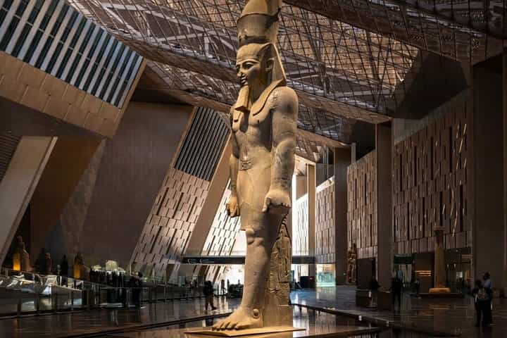 GEM and Pyramids of Giza Day Trip By Bus From Sharm El Sheikh
