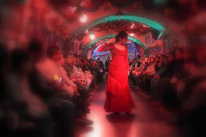 Flamenco show in Sacromonte caves